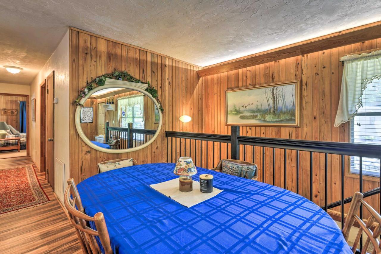 Charming Abode With Dock On The Suwannee River Bell Exterior photo